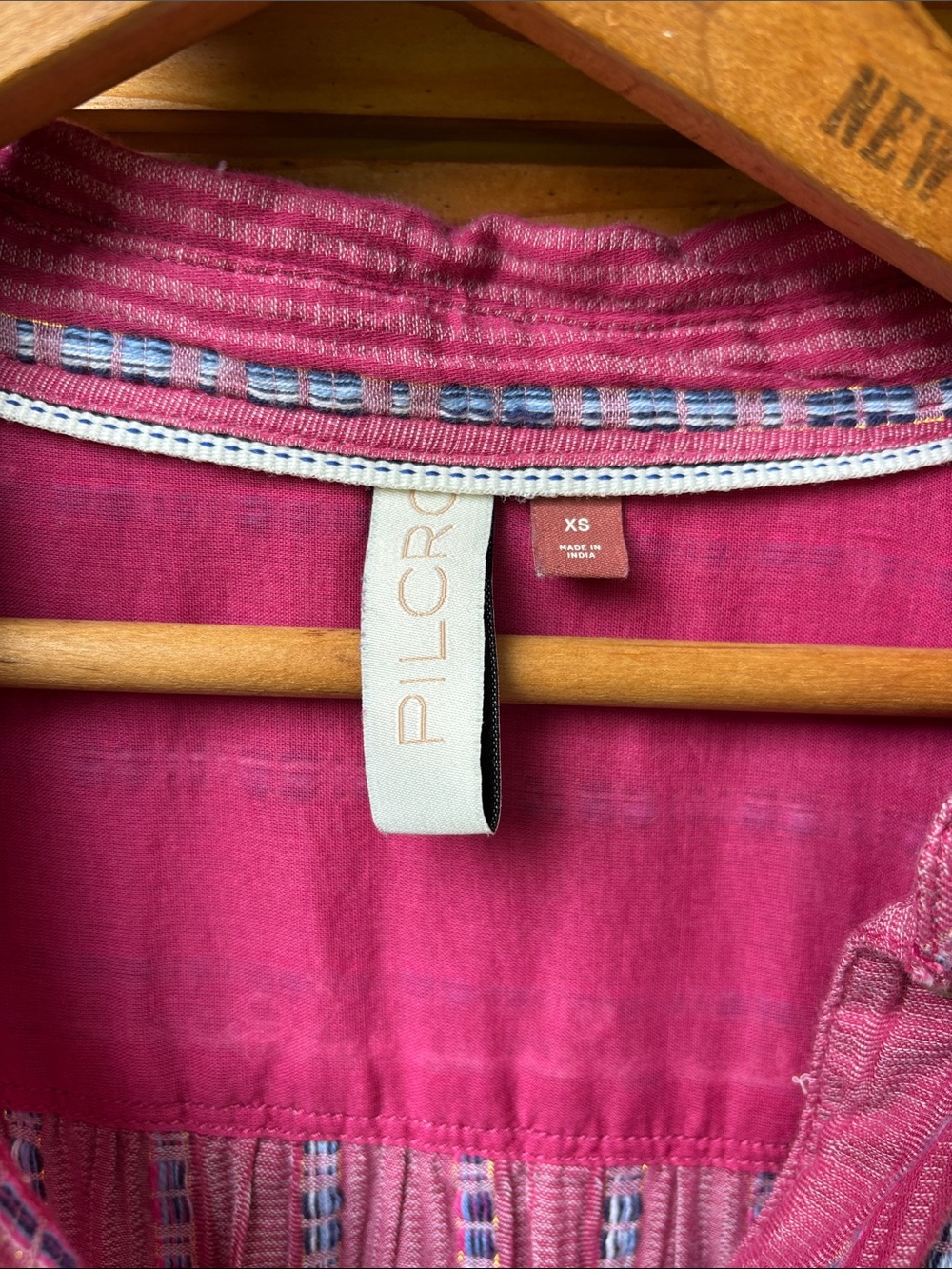 Anthropologie Pilcro The Bo Boyfriend Metallic Stripe Button Down Shirt XS Pink - Picture 7 of 12
